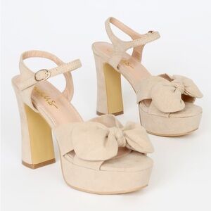 NEW Lulus Light Nude Suede Bow Platform Heels, Size 9